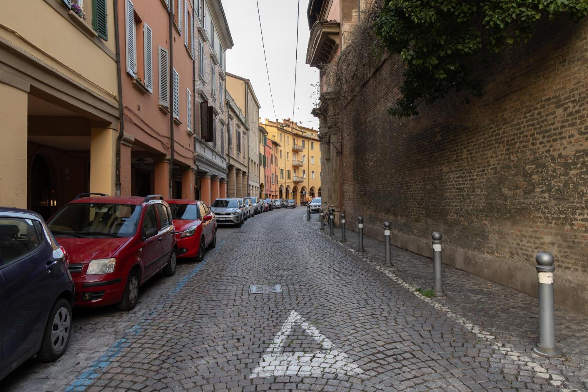 Collegio Di Spagna 13 ボローニャ エクステリア 写真